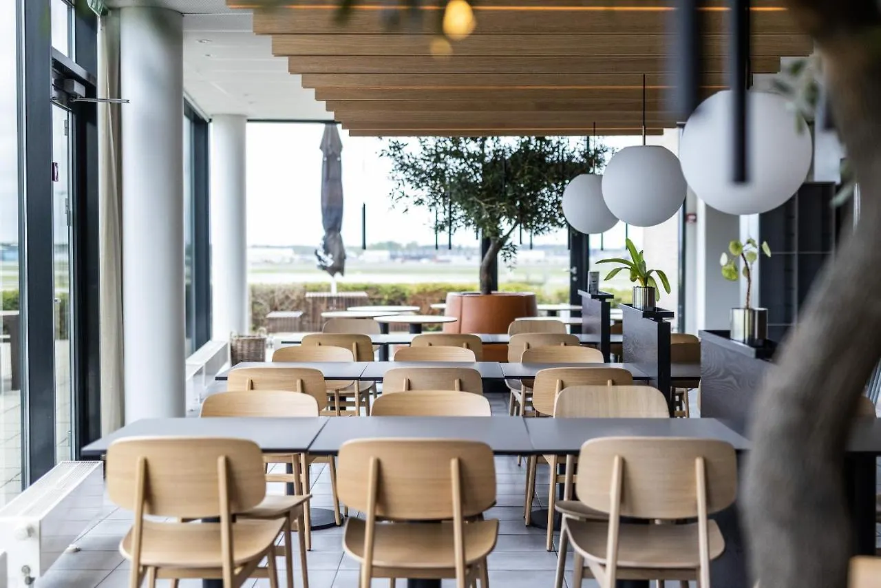 Airport Hotel, Billund