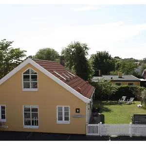 Thellefsensvej 9a Apartment