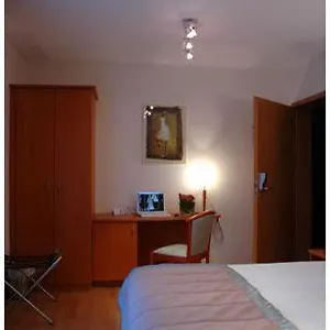 hotellátogatás