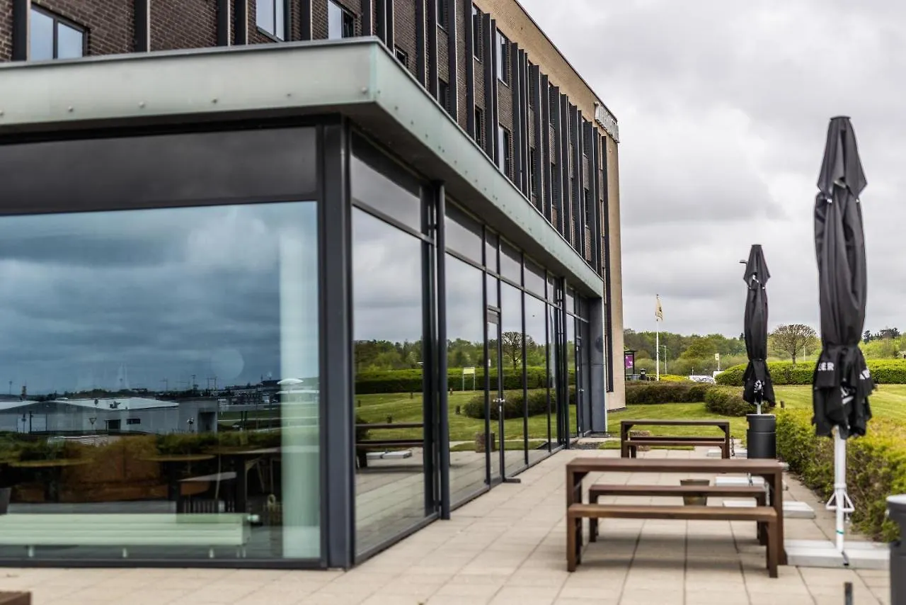 Airport Hotel, Billund 3*,  Denmark